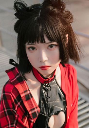 李莫愁几岁遇见陆展元